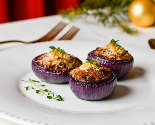 Cebollas moradas rellenas: una entrada deliciosa y sorprendente