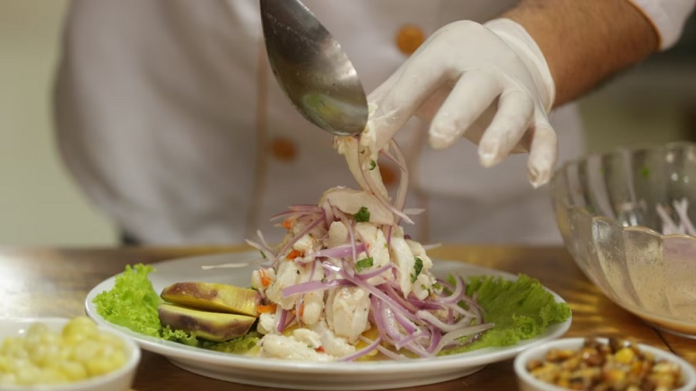 Ceviche peruano irresistible: la receta perfecta para impresionar