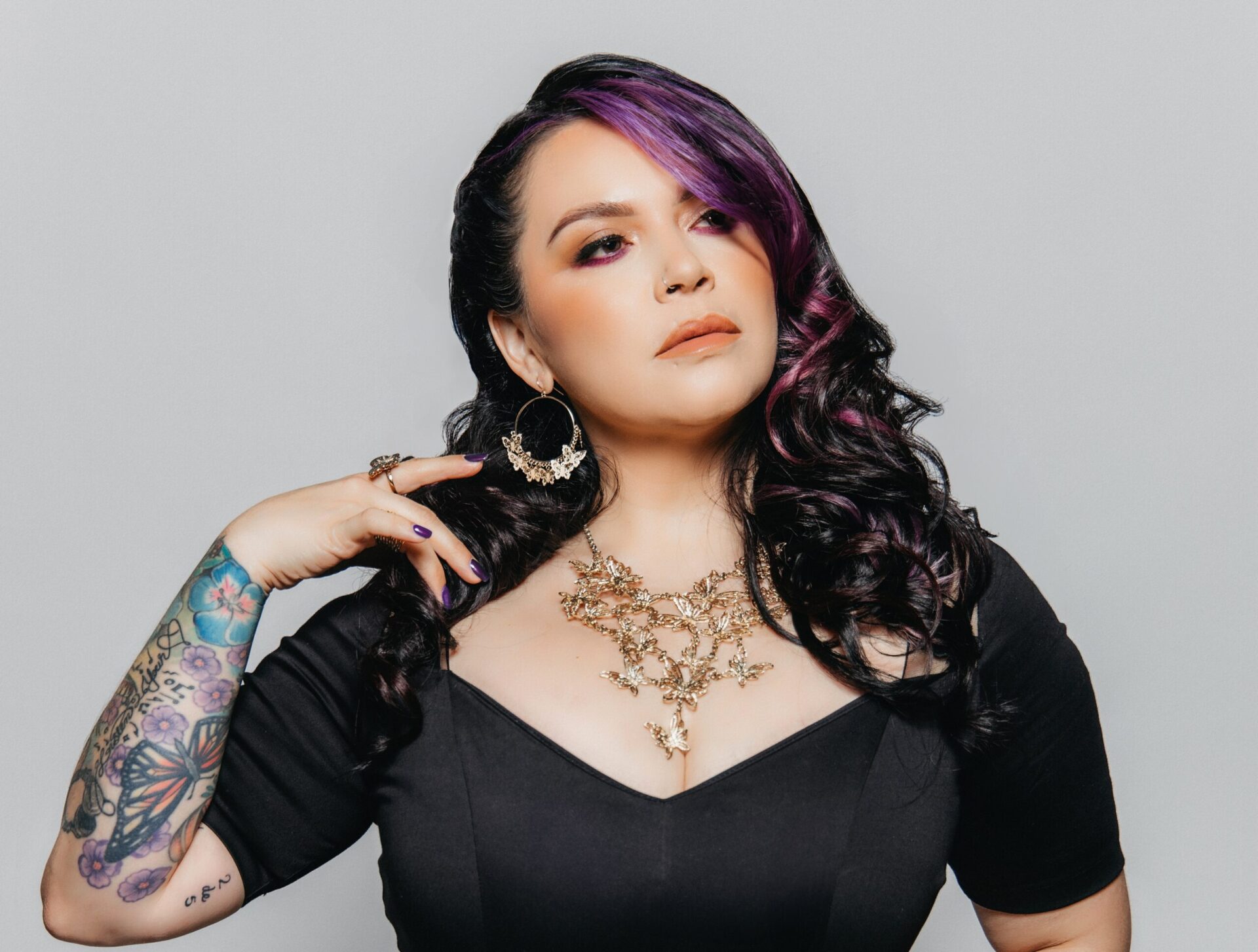 Jacqie Rivera lanza “En otra vida”: una balada de amor