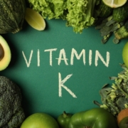 Vitamina K: beneficios, fuentes y dosis perfecta