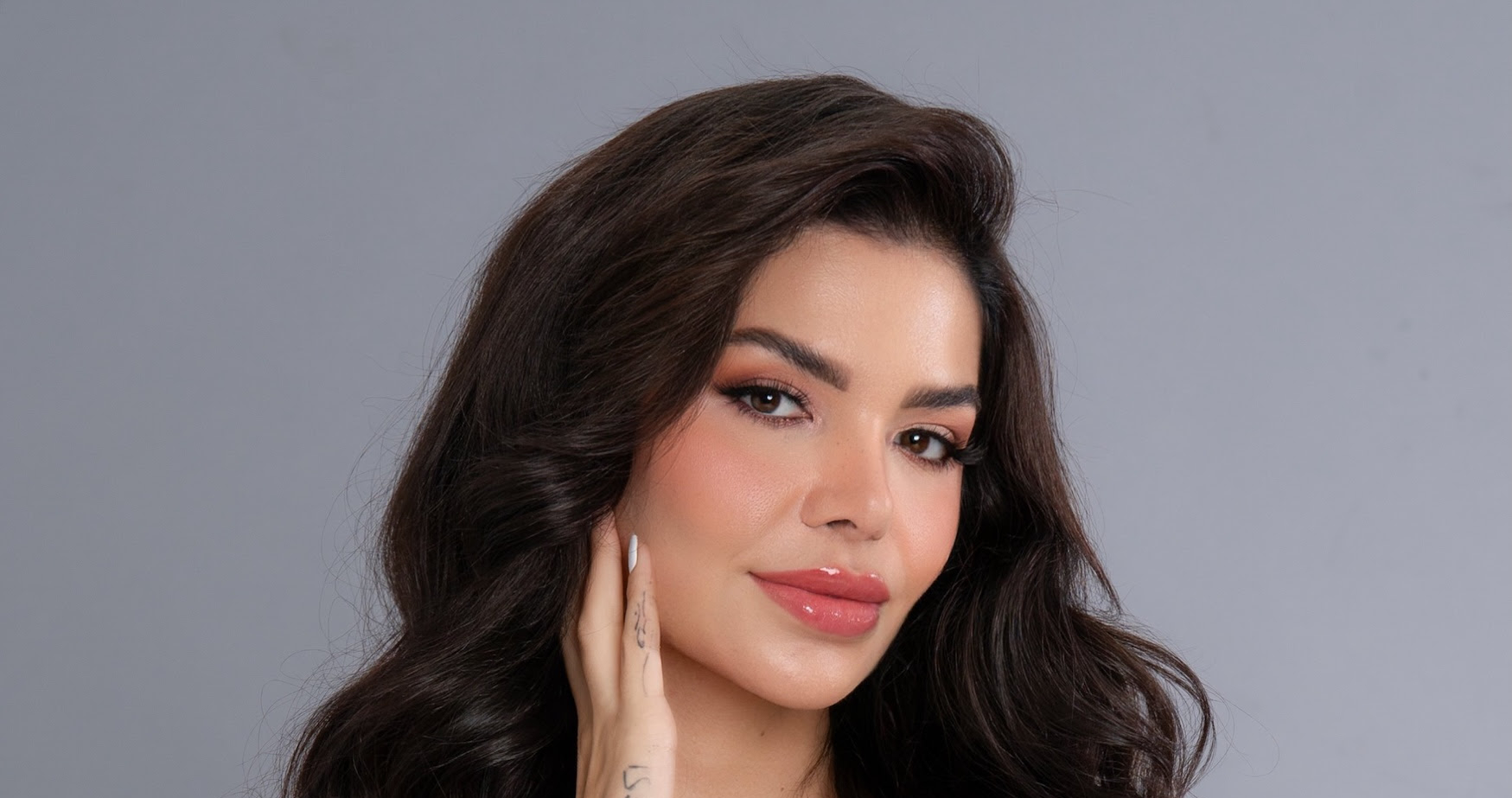 “Rostro del primer amor”: la tendencia estética 2025