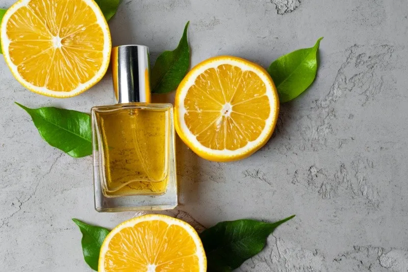 Perfumes con aroma a limón: la tendencia que conquista el verano