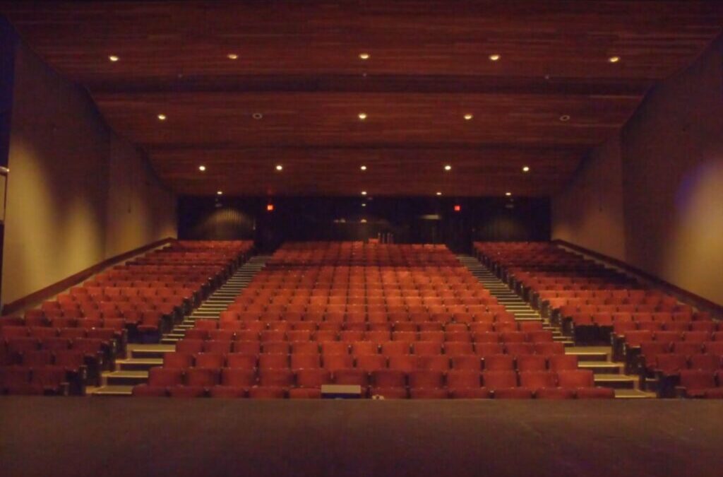 Greenville Theatre inaugura su temporada centenaria con “A chorus line”