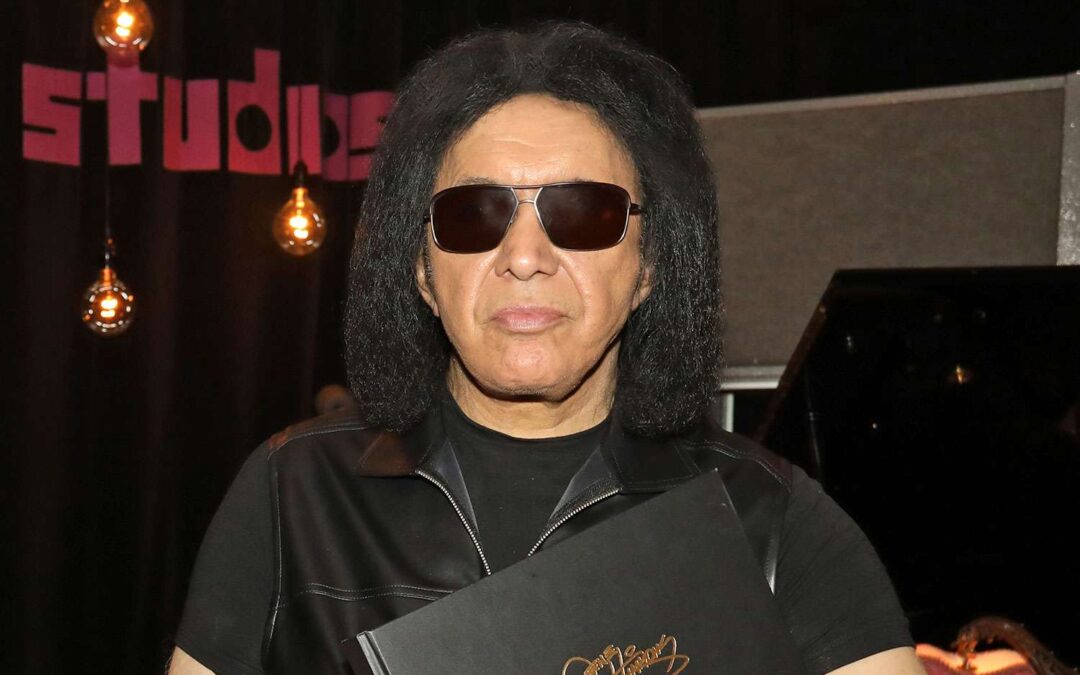 Gene Simmons se recupera tras accidente en Malibú