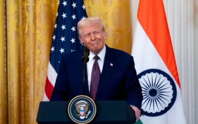 Gobierno de Trump despide a miles de empleados federales