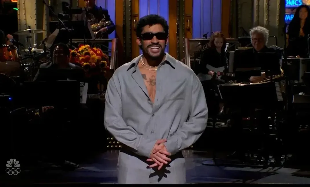Bad Bunny responde críticas del Super Bowl en SNL