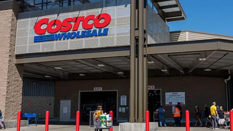 Costco demanda por posibles reembolsos arancelarios