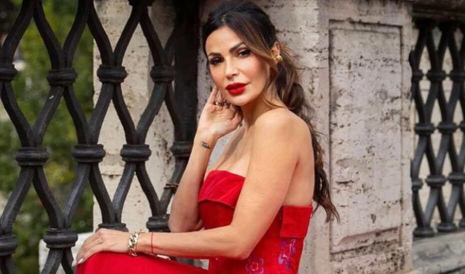 Caterina Valentino insta a retomar los modales de forma urgente