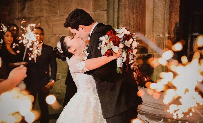 ¿Por qué algunas parejas deciden casarse en diciembre?