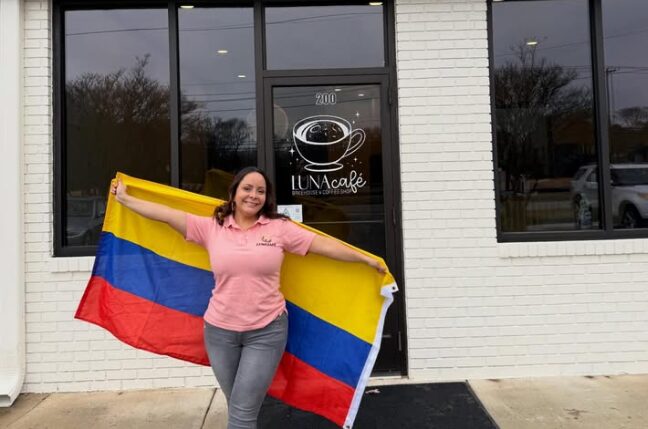 Empresaria colombiana cumple su sueño y abre cafetería en Simpsonville