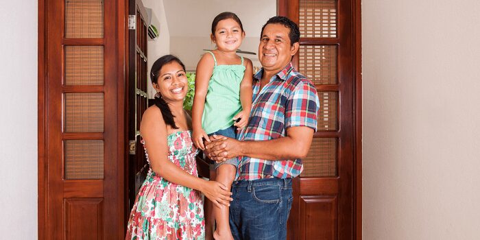 bienestar en hogares Latinos