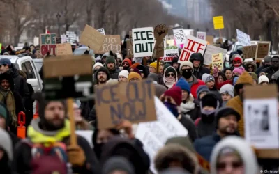Minnesota e Illinois desafían a Trump por redadas migratorias