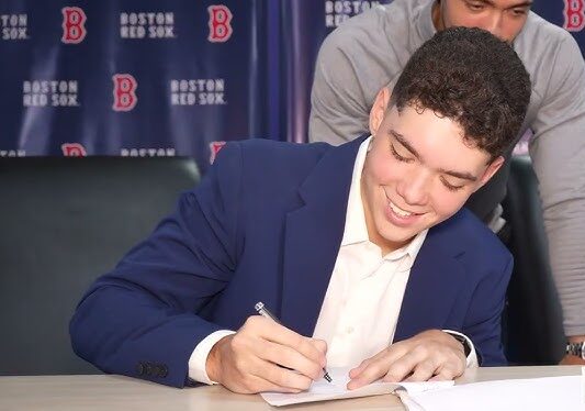 colombiano Harry Canedo