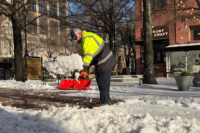 Greenville se reactiva progresivamente tras la tormenta invernal Fern