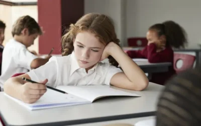 Señales de alerta cuando tu hijo rechaza la escuela