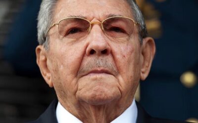 Tensión en Cuba: EE. UU. podría llevar a juicio a Raúl Castro