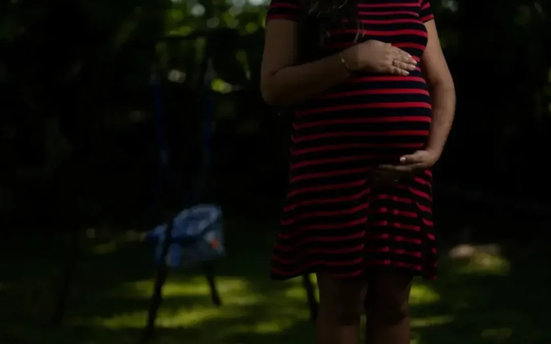 Ciudadanía por nacimiento en EE. UU. desata caos legal