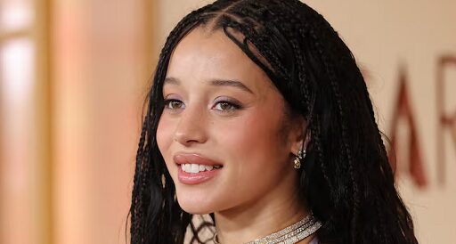 Maquillaje Y2K causa furor tras los Premios Óscar