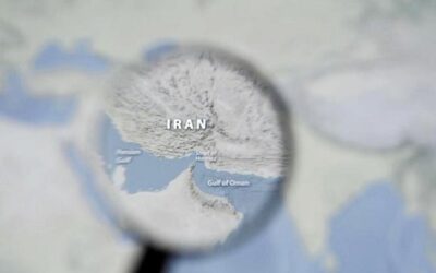 Trump aplaza ataques contra plantas eléctricas en Irán