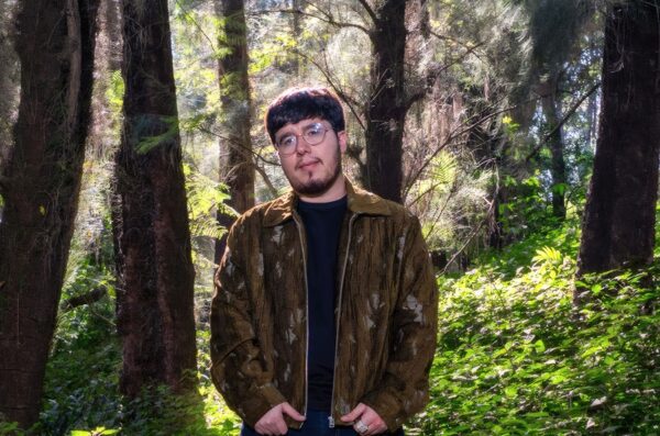 Hans El Oso lanza revolucionario proyecto “Essence #10 Deluxe”