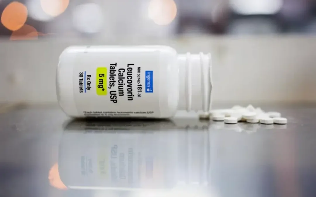 FDA limita uso de leucovorina y descarta vínculo con autismo