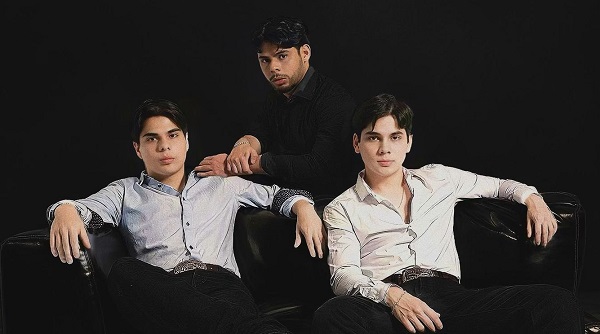 Los JE inauguran su carrera musical con “Serenata”