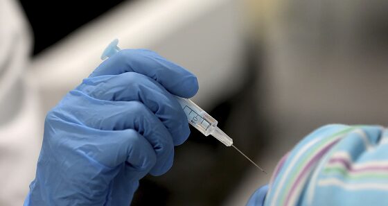 Vacuna antigripal no fue tan efectiva en invierno, según los CDC