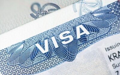 Universidades de Florida suspenden contratación de profesionales con visa H-1B