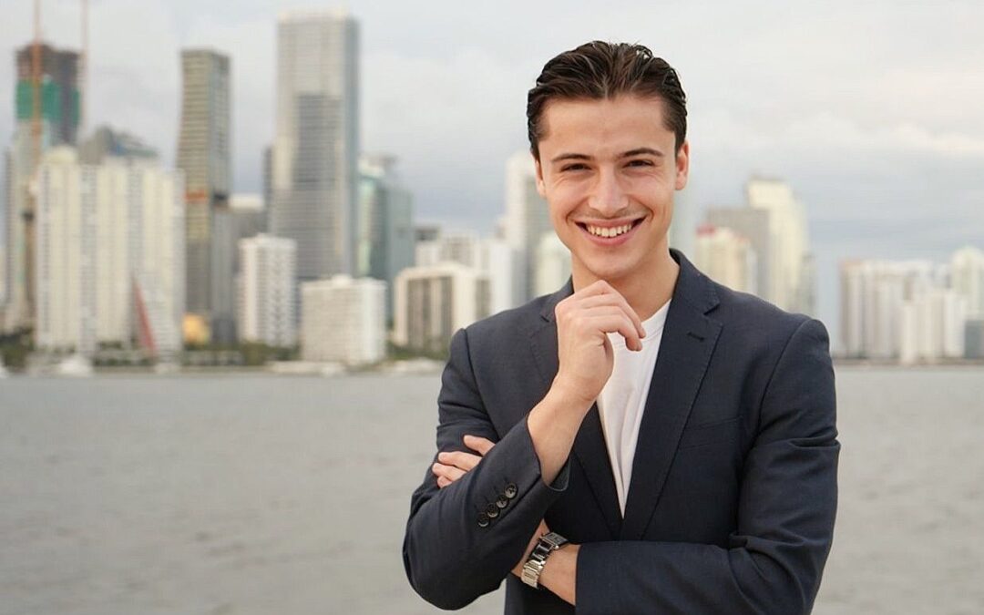 Harvey Ferrer explica cómo replicar el modelo de marca de Elon Musk