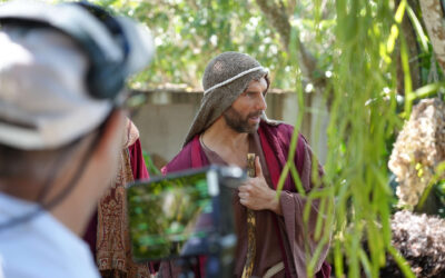 Arap Bethke impacta con una interpretación del apóstol Pedro