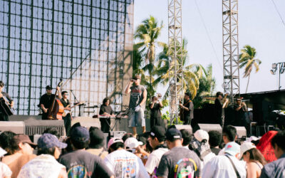 Mosmo conquista Acapulco con impactante show y energía