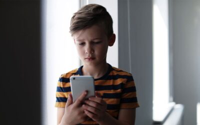 Nueva ley en SC protege exposición de niños en redes sociales