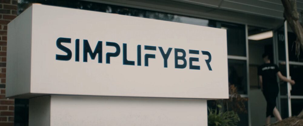 Simplifyber apuesta por método sostenible para fabricar prendas de vestir