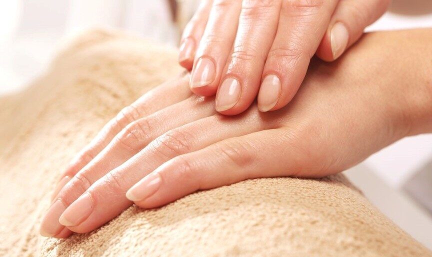 Uñas saludables: ¿se debe tomar un descanso de la manicura?