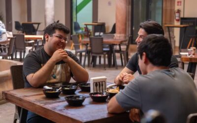 7 temas de conversación que no debes tener en una reunión