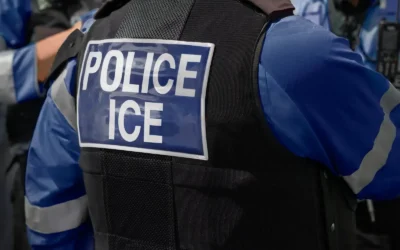 Histórico fallo bloquea arrestos migratorios en tribunales de EE. UU.