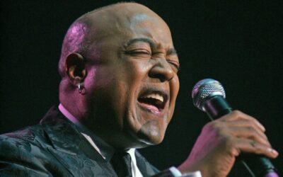 Peabo Bryson sufre derrame cerebral: Greenville ora por su recuperación