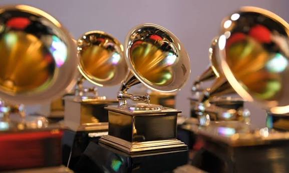  Premios Grammy aumenta las categorías de reconocimientos 