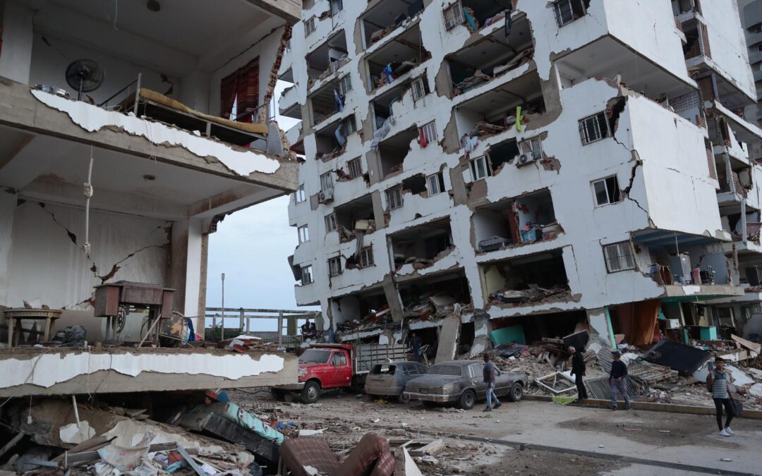 Venezuela contabiliza más de 900 muertos tras devastadores terremotos