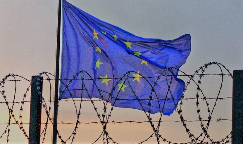 Parlamento Europeo aprueba ley para crear centros de reclusión para inmigrantes