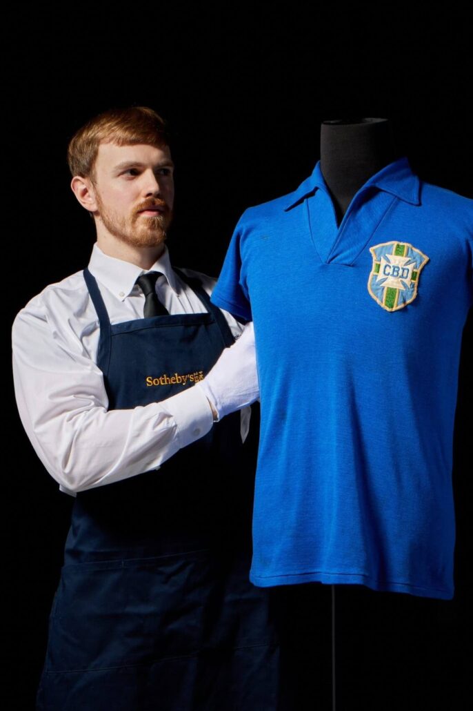 Pelé camiseta subastada