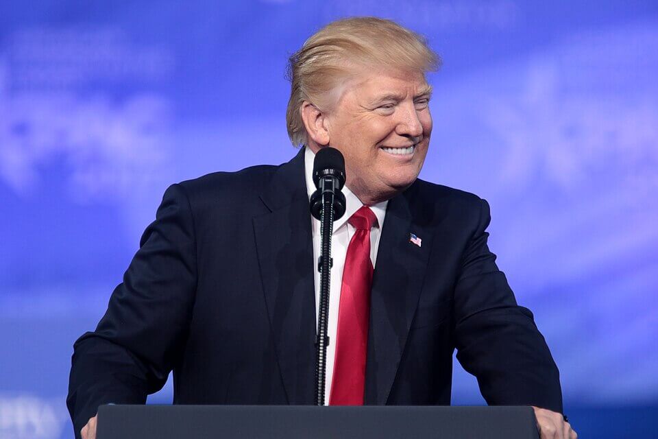 Trump lanza duras amenazas contra Irán durante cumbre de la OTAN