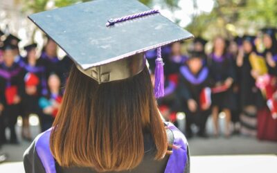 Florida exigirá constancia de ciudadanía para acceder a programas de educación