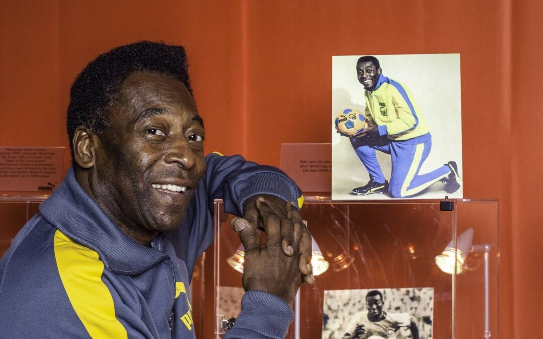 Camiseta de Pelé del Mundial 1958 se subasta en cifra récord