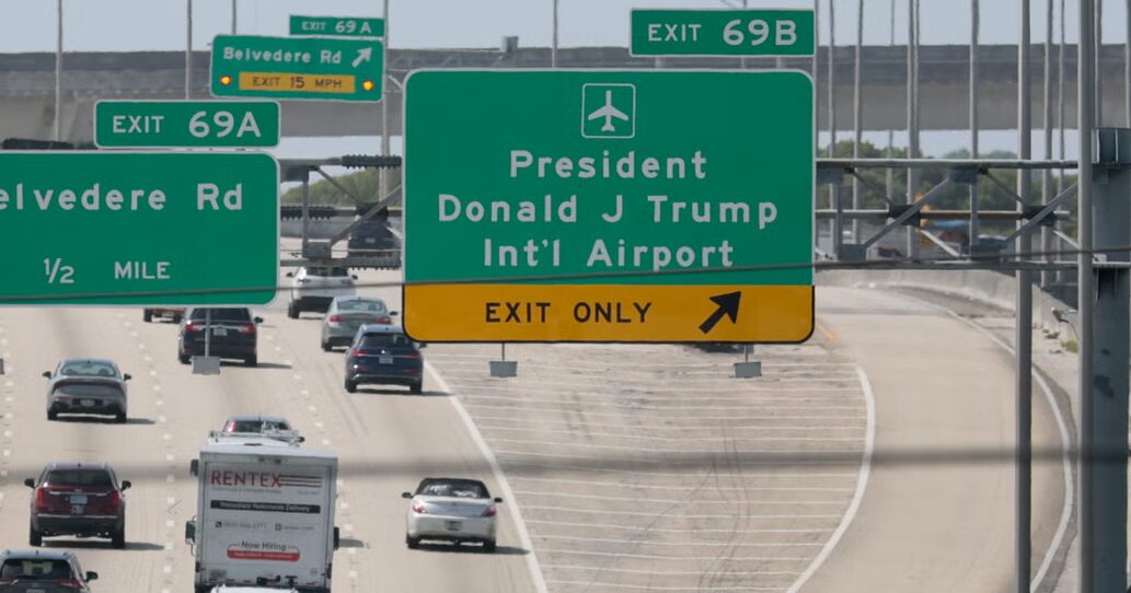 Aeropuerto de Palm Beach adopta código DJT en honor a Trump