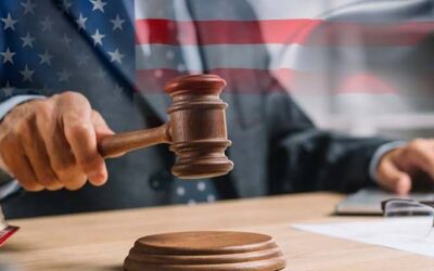 Miles de inmigrantes con parole humanitario expuestos a deportación tras fallo judicial