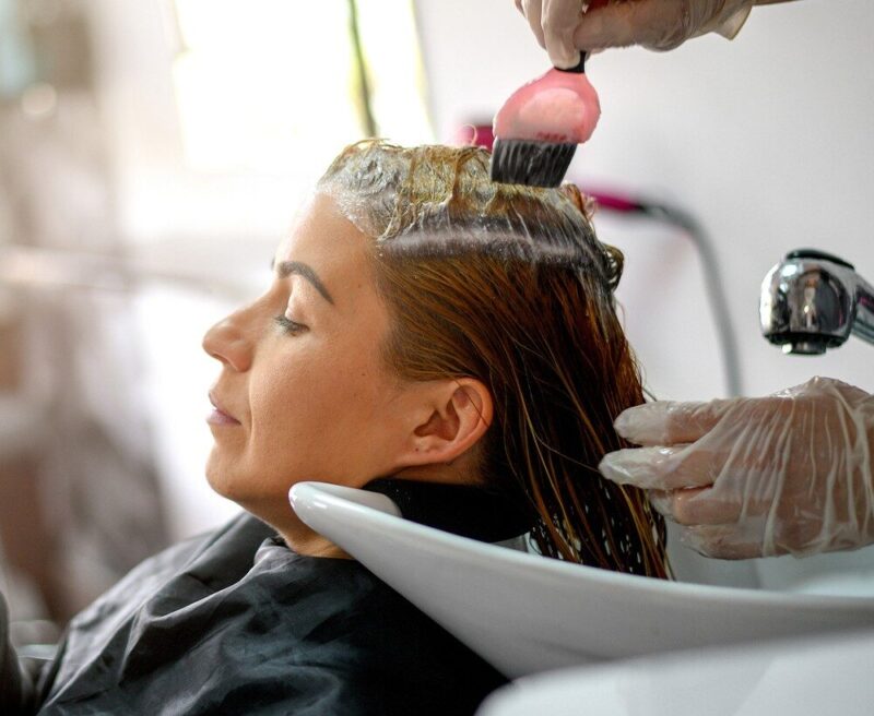 embarazo teñirse el cabello
