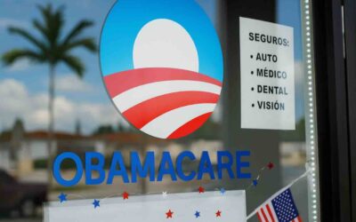 Retiran cobertura Obamacare a más de 700 mil estadounidenses por presuntos fraudes