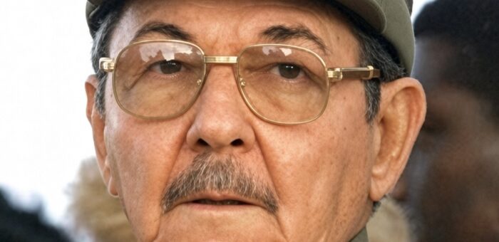 Raúl Castro tiene orden de arresto “inmediato” por cargo de asesinato