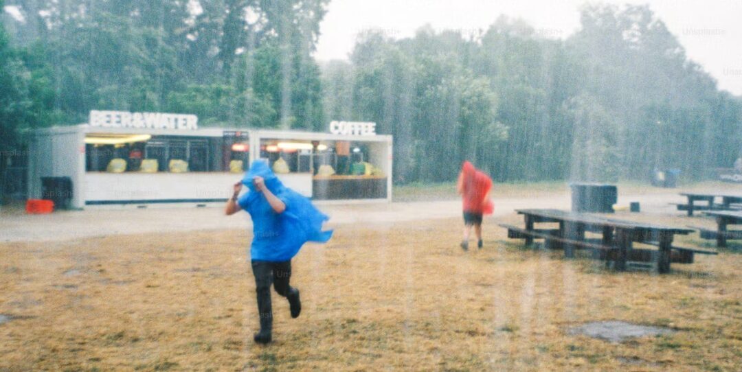 Tormenta Isaías podría convertirse en huracán: Florida declara estado de emergencia